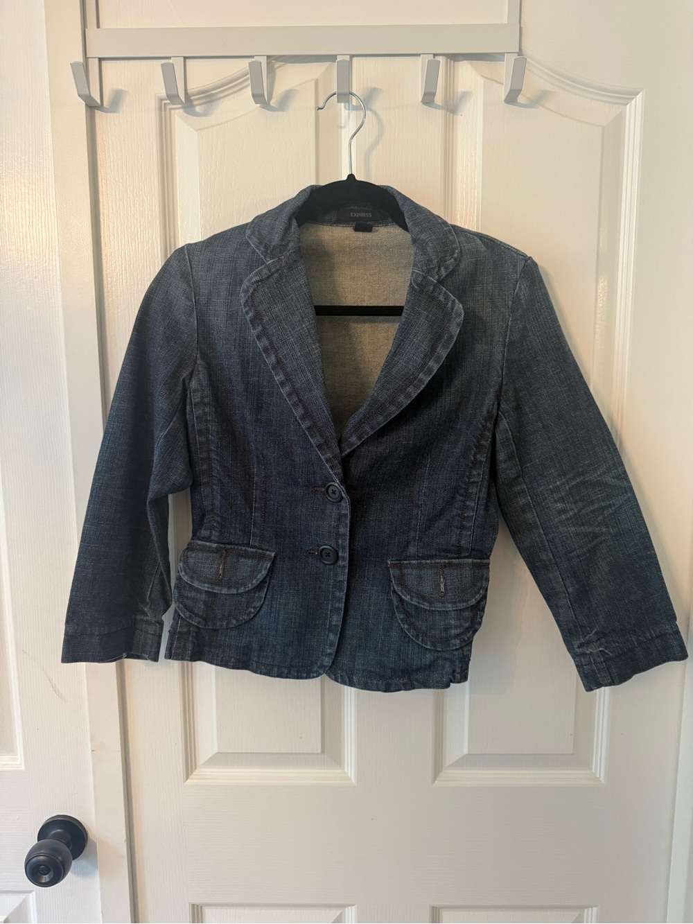 Express Y2K Denim Blazer Fitted Dark Wash Jean Jacket Tailored 2 Button XS